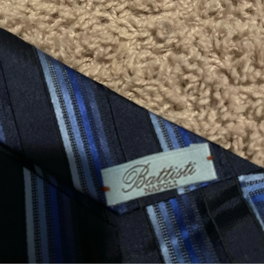 Battisti striped tie blue nwt